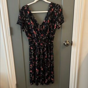 Kaileigh Black and Red Floral Midi Dress Stitch Fix Size Large New!